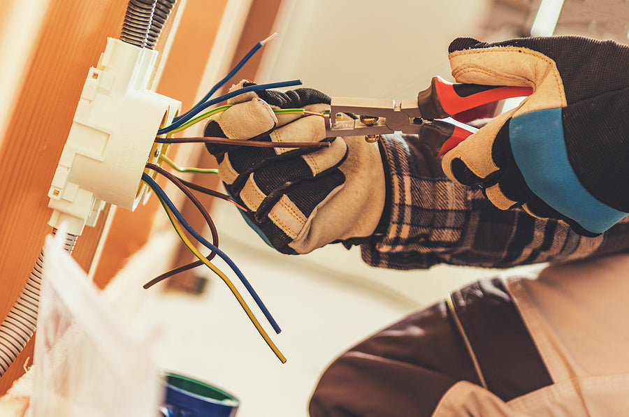 Three things to ask an electrical contractor before hiring them for your home